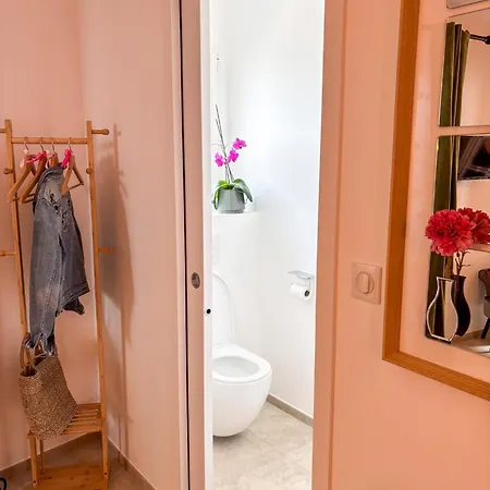 Maison Sol En Ciel Petit Dejeuner Et Parking Inclus 3*